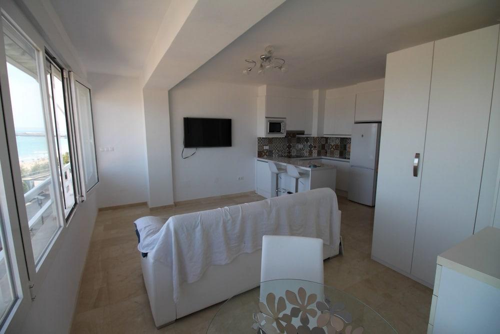 Estudio Playa Del Postiguet Alicante Buitenkant foto